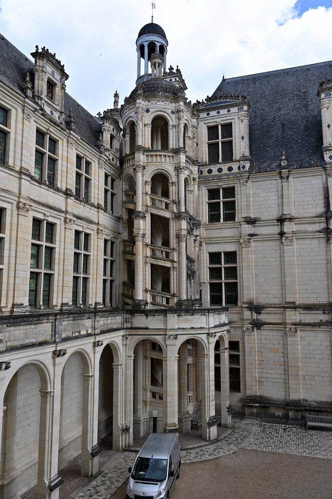 13 CHAMBORD.JPG